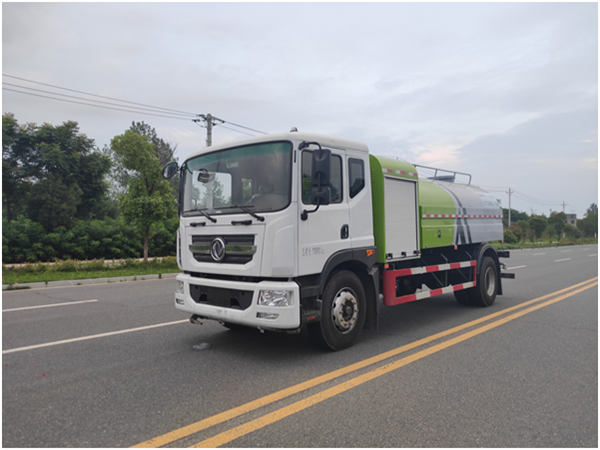 东风12方纯电动洒水车