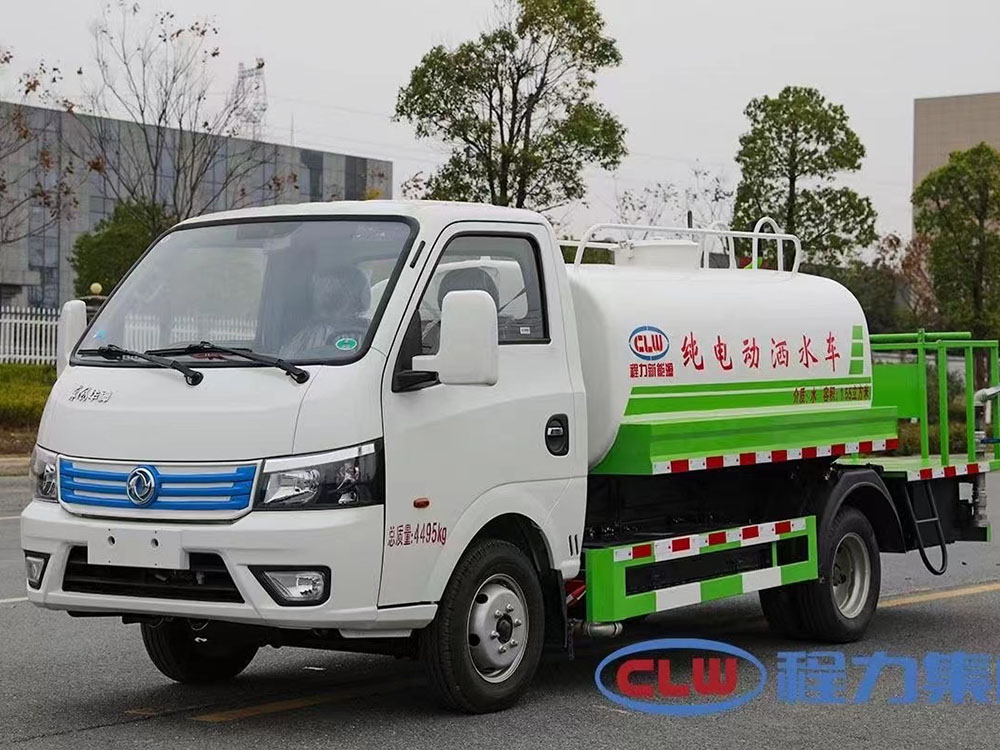 东风3方电动洒水车