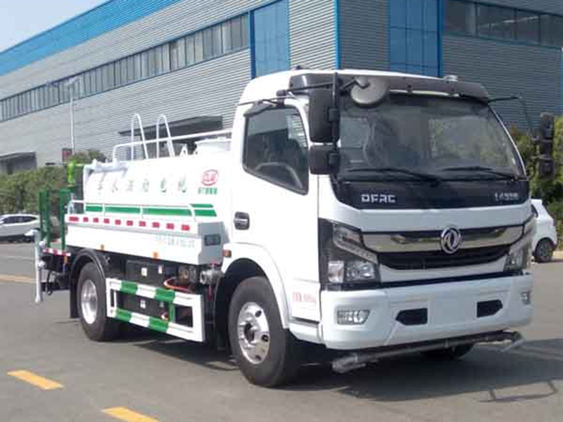 东风多利卡5方纯电动洒水车