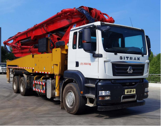 程力威牌CLW5351THBZ6型混凝土泵车